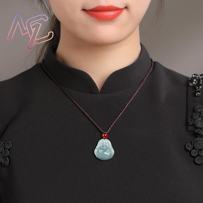 Myanmar Jadeit Guanyin Buddha  – Necklaces Bewertung und Preis