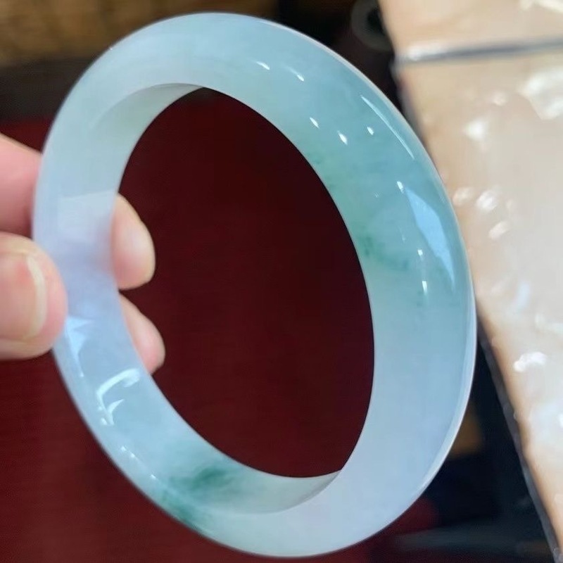 Myanmar-Jadeit-Armband, Eis-Ja – Bracelets Bewertung und Preis