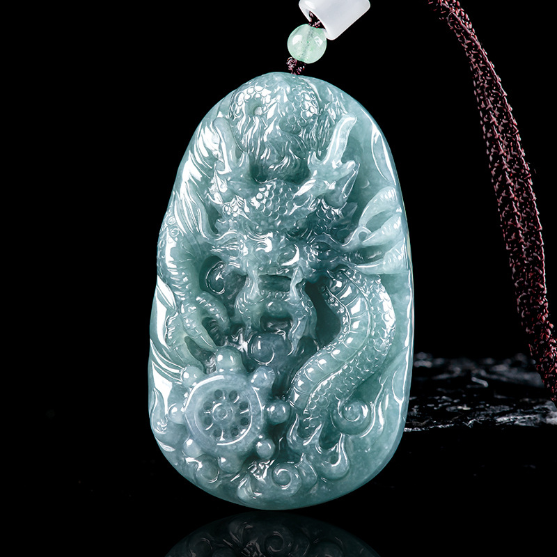 Burmesische Jadeit-Drachen-Anh – Necklaces Bewertung und Preis