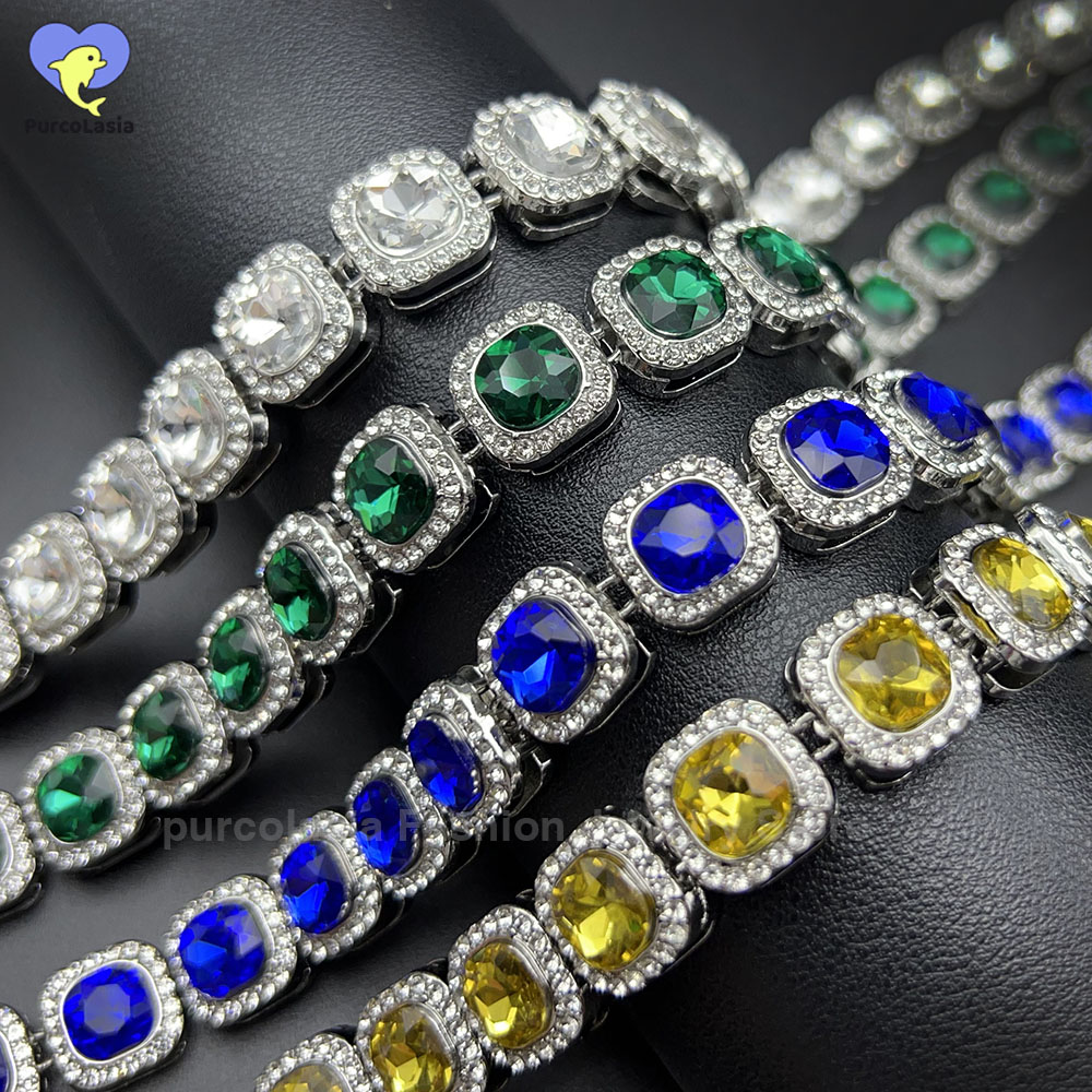 Brillantes, mehrfarbiges Iced  – Cuban Link Chain 12Mm Bewertung und Preis
