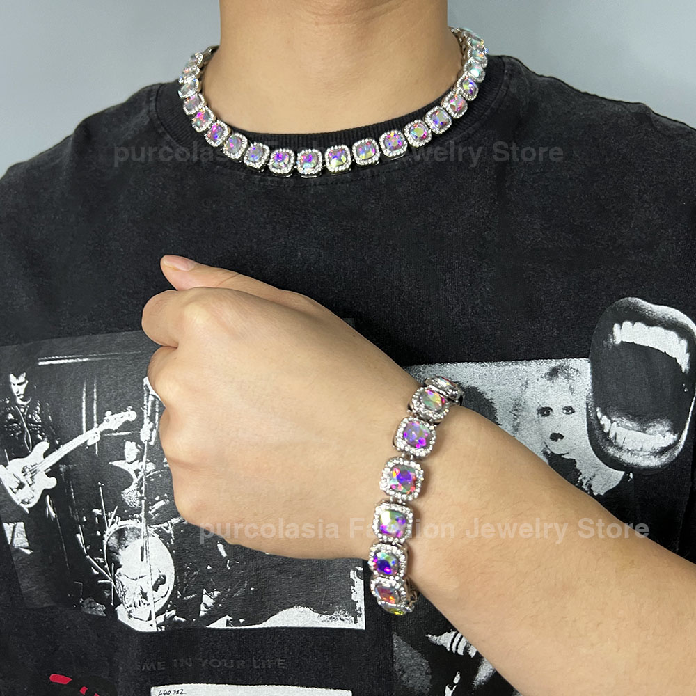 Brillantes, mehrfarbiges Iced  – Cuban Link Chain 12Mm Bewertung und Preis