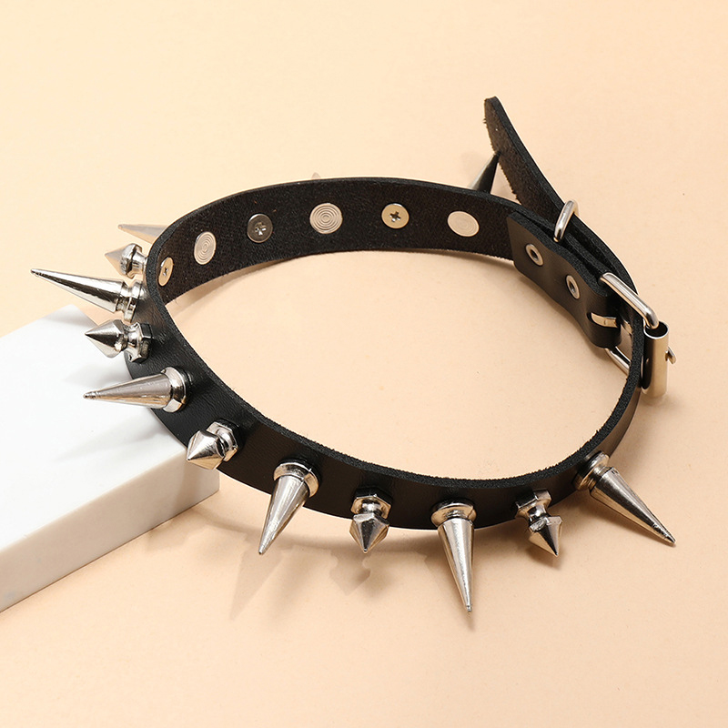 Punk Long Spike Choker Kunstle – Goth Punk Spike Choker Bewertung und Preis