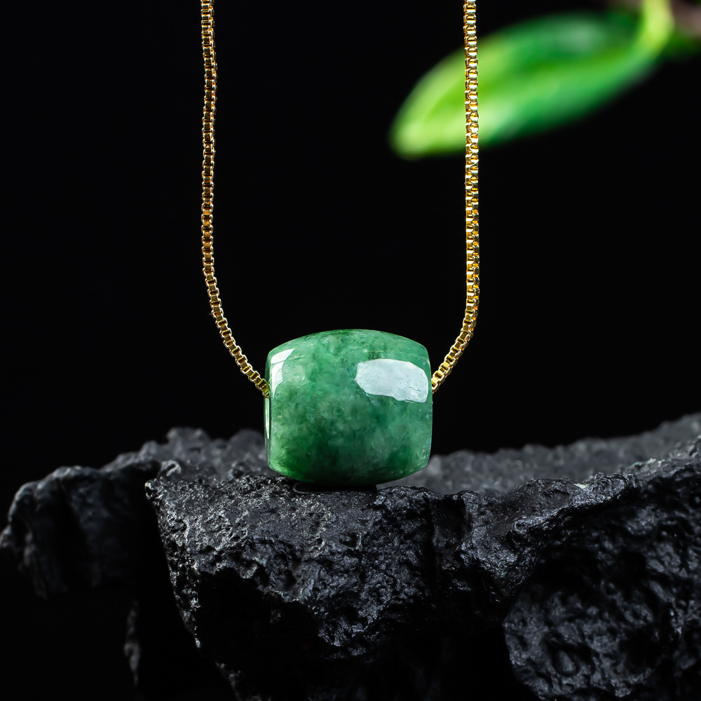 Natürliche echte Jade Perlen A – Necklaces Bewertung und Preis